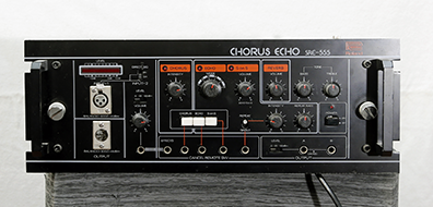Roland Chorus Echo SRE-555